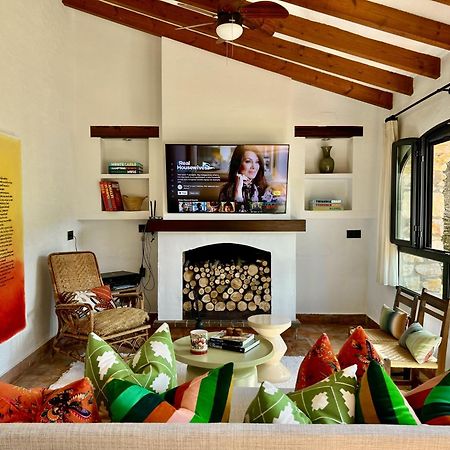 Villa Enri Villa Y Casita Con Piscina Y Jacuzzi Parcent エクステリア 写真