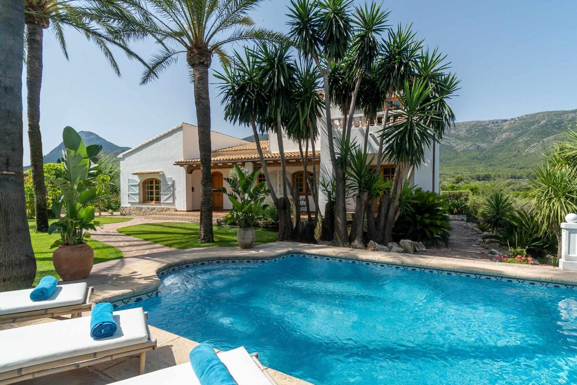 Villa Enri Villa Y Casita Con Piscina Y Jacuzzi Parcent エクステリア 写真