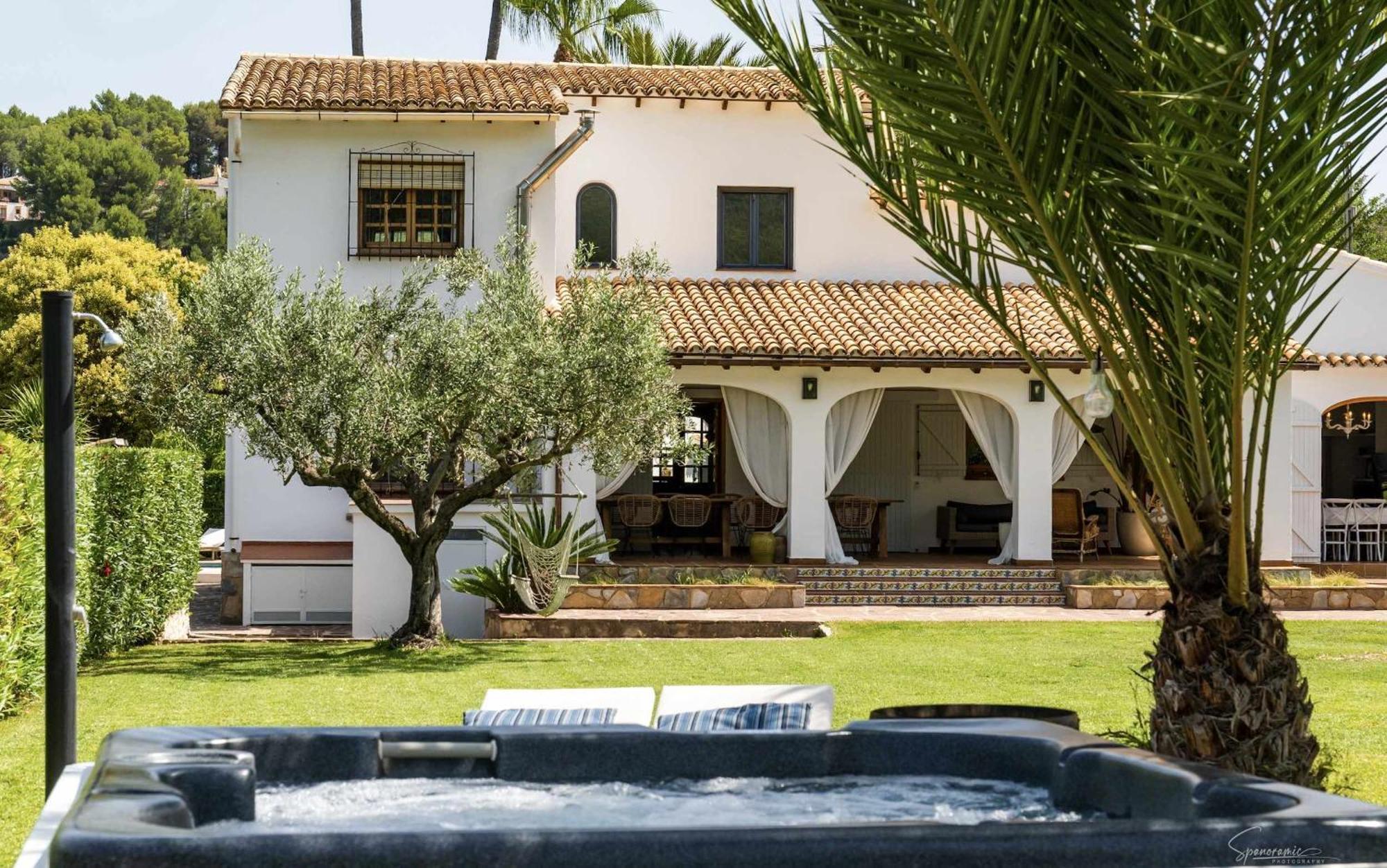Villa Enri Villa Y Casita Con Piscina Y Jacuzzi Parcent エクステリア 写真