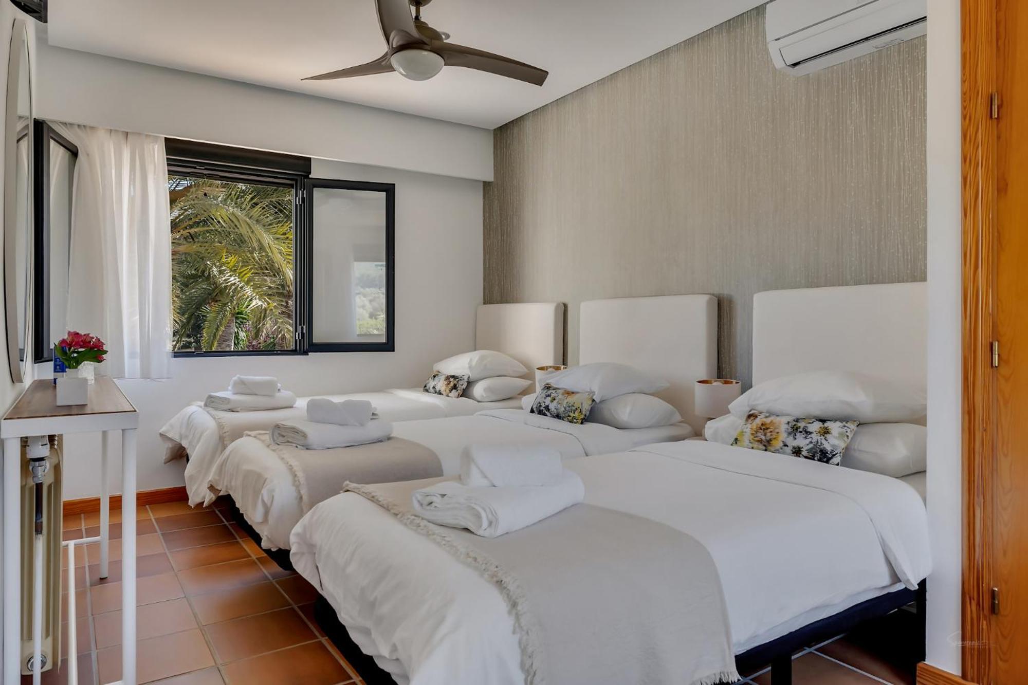 Villa Enri Villa Y Casita Con Piscina Y Jacuzzi Parcent エクステリア 写真