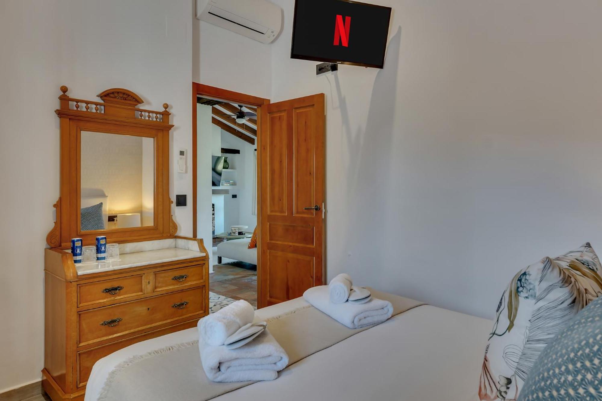 Villa Enri Villa Y Casita Con Piscina Y Jacuzzi Parcent エクステリア 写真