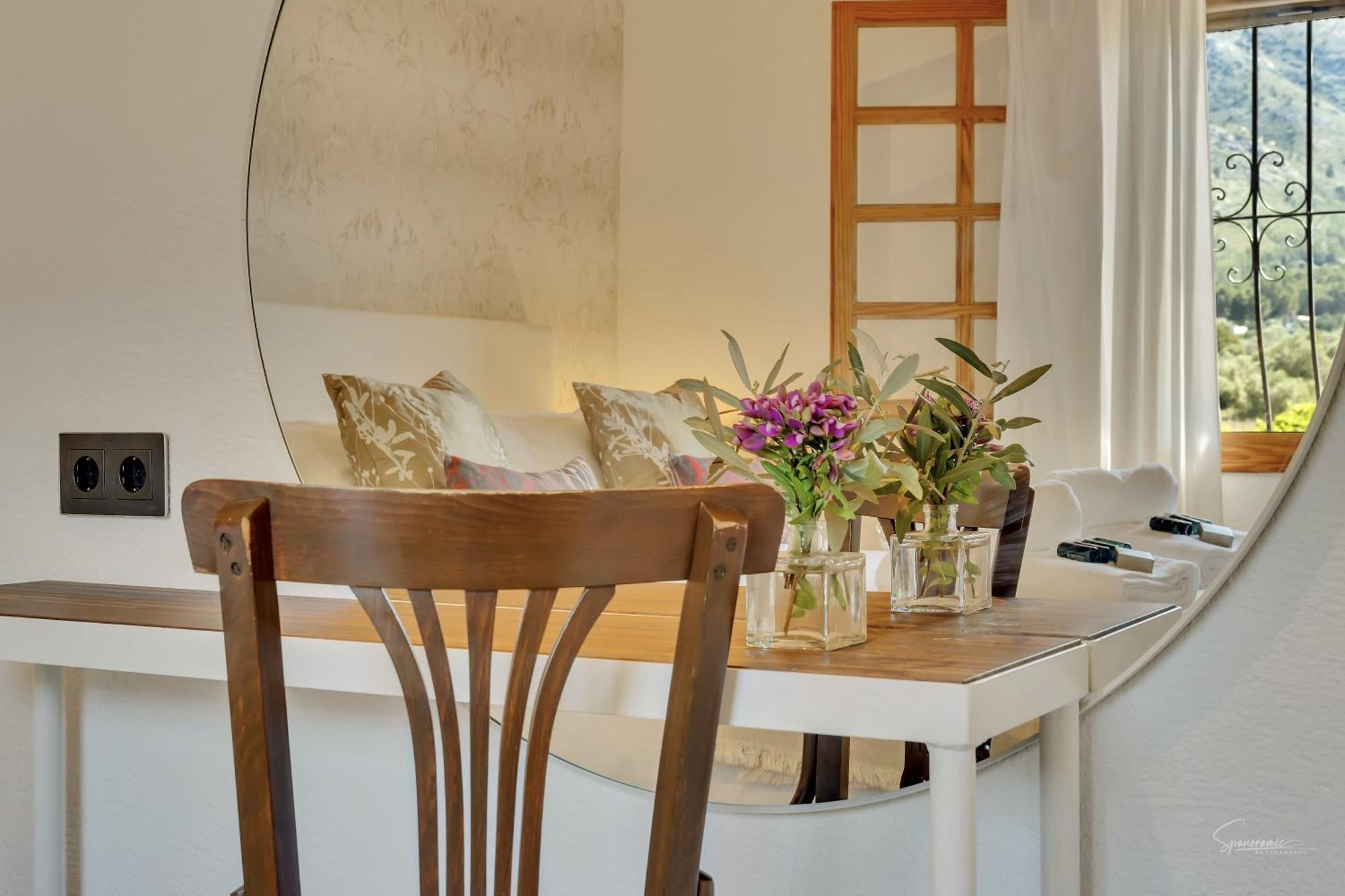 Villa Enri Villa Y Casita Con Piscina Y Jacuzzi Parcent エクステリア 写真
